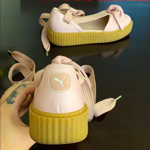 Shoes - Picture 4 of 5